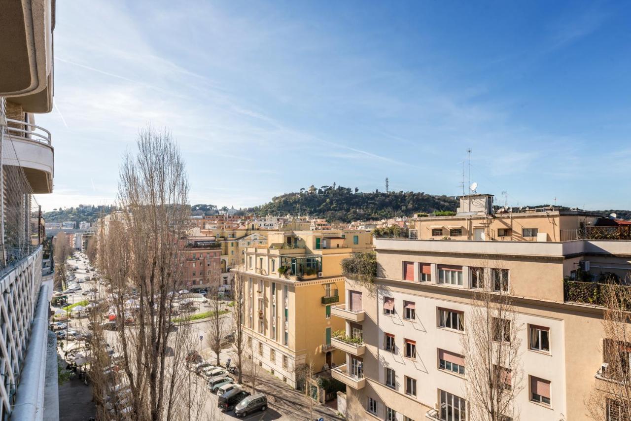 Charming Mazzini Apartment